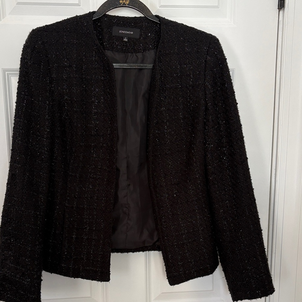 Jones Wear Black Textured Blazer